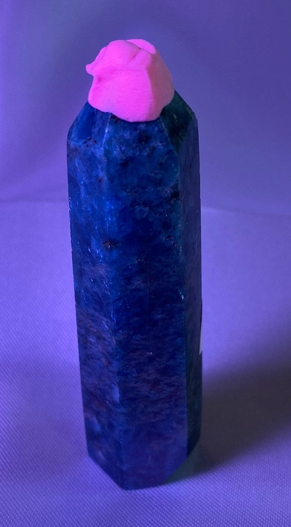 Apatite Point t3 - polished blue green stone mini-tower sculpture