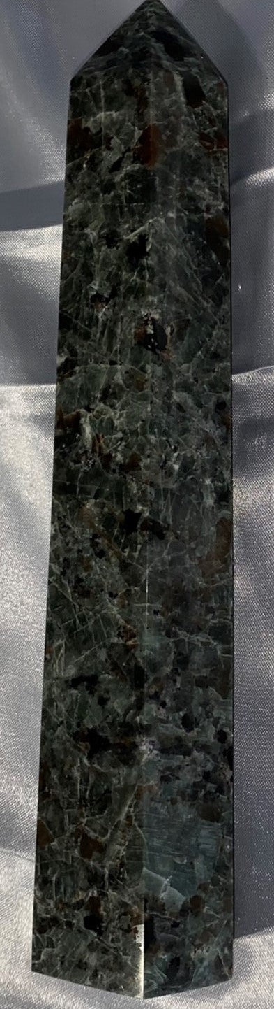 Larvikite Tower 1m - sparkling black gray polished sculpture obelisk