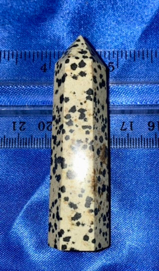 Dalmatian Jasper Point s1 - spotted black cream white polished stone sculpture