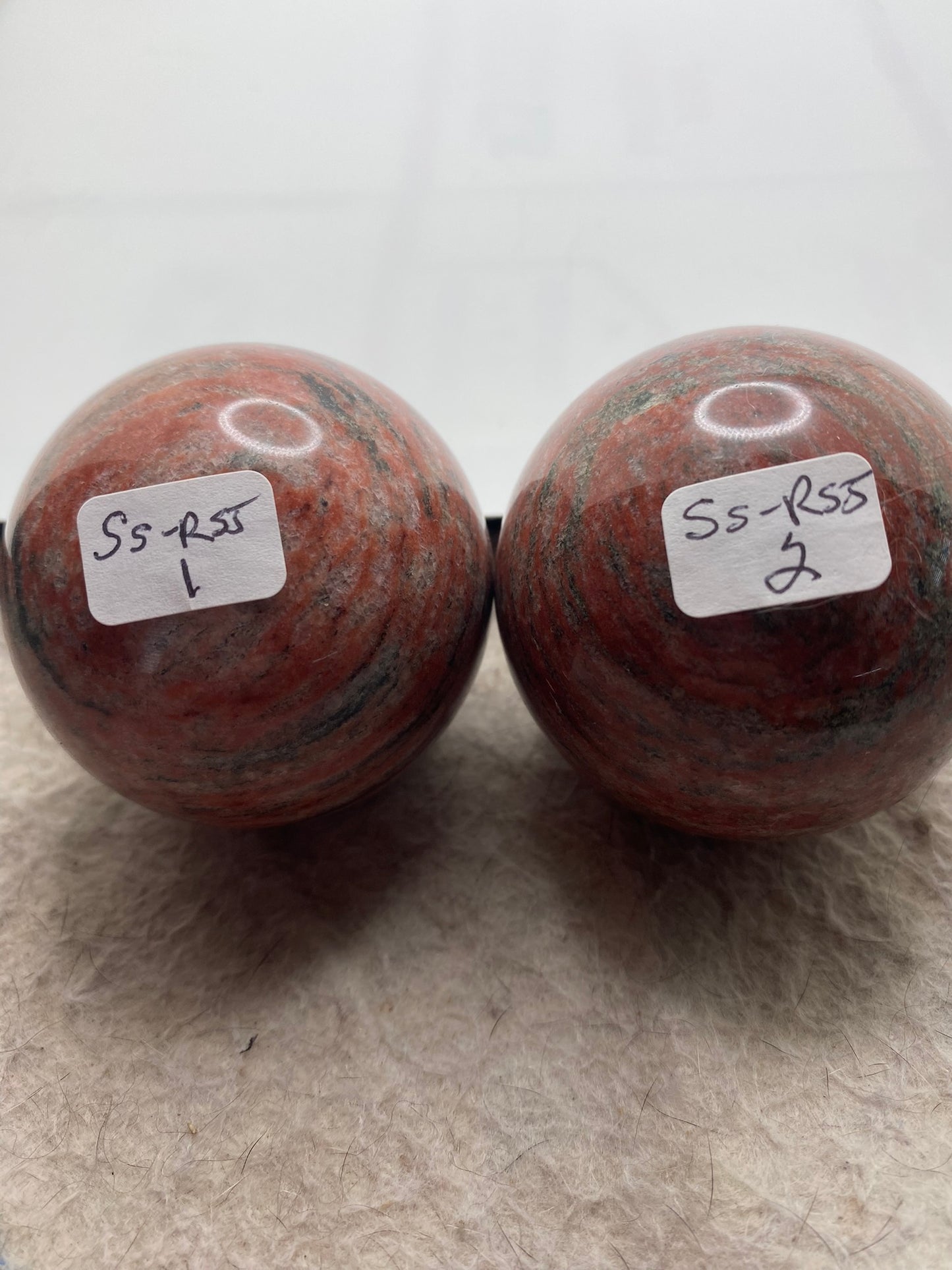 Red Sesame Jasper Sphere 1, 2 s