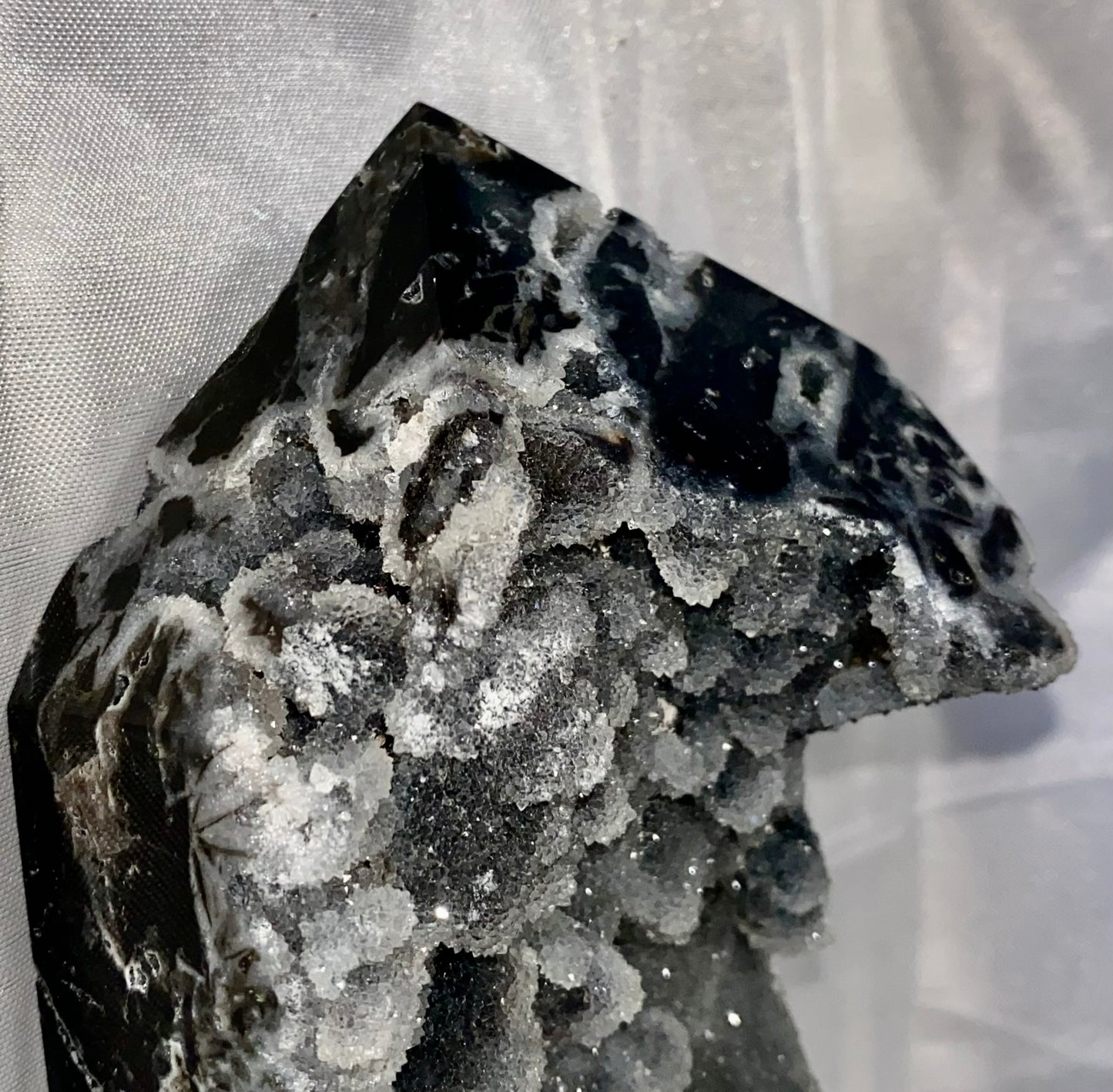 Huge Sphalerite Tower 8l - asymmetric stone sculpture with crystalline drusy (druzy)