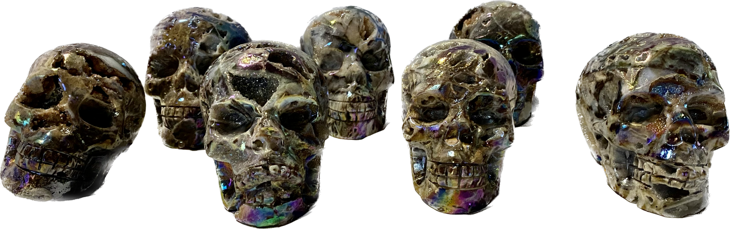 Sphalerite Stone Skull Sculpture with Aura l1-7, with amazing druzy drusy pockets and crystals - Halloween decor, spooky polished stone sculpture