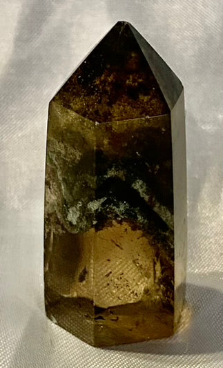 Garden Quartz Point t1,2 - polished clear Lodolite stone sculpture