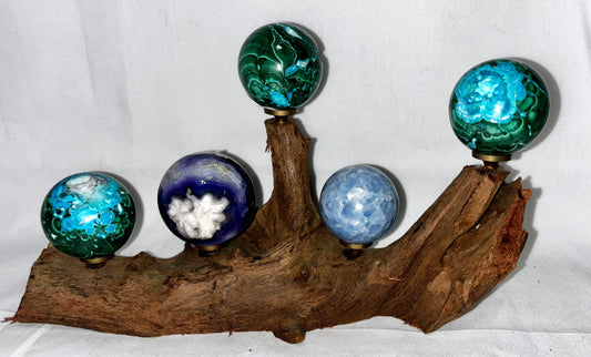 Driftwood Sphere Holder/Stand 10M (holds 5 spheres)