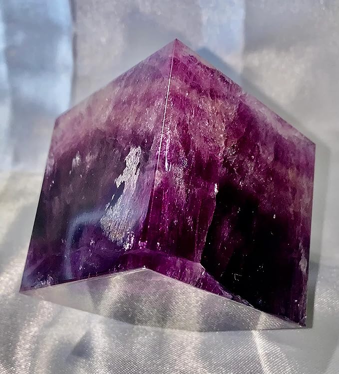 Fluorite Cube Figure