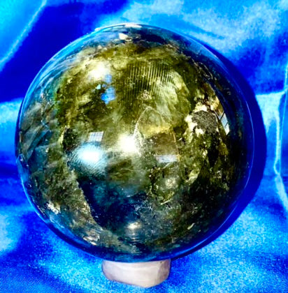 Labradorite Sphere m