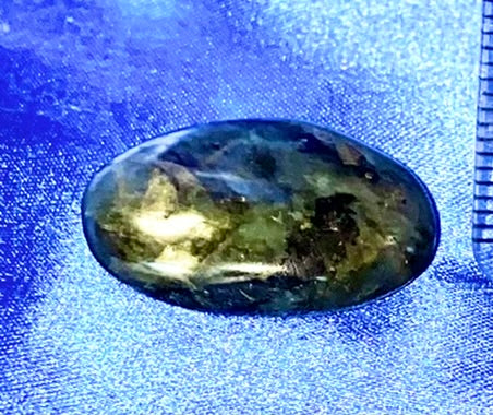 Labradorite Palm Stone 5 - polished blue gold flash stone sculpture