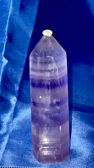 Fluorite Point l12 - polished purple white stone mini-tower sculpture