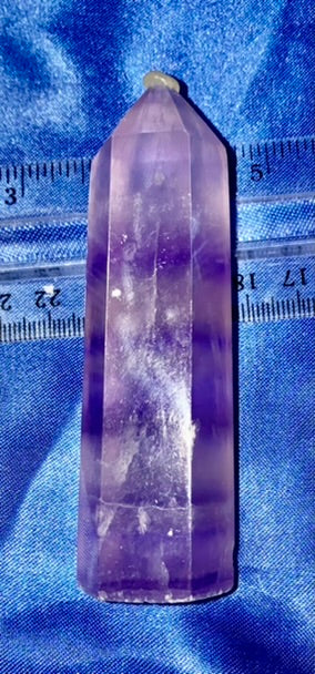 Fluorite Point l12 - polished purple white stone mini-tower sculpture