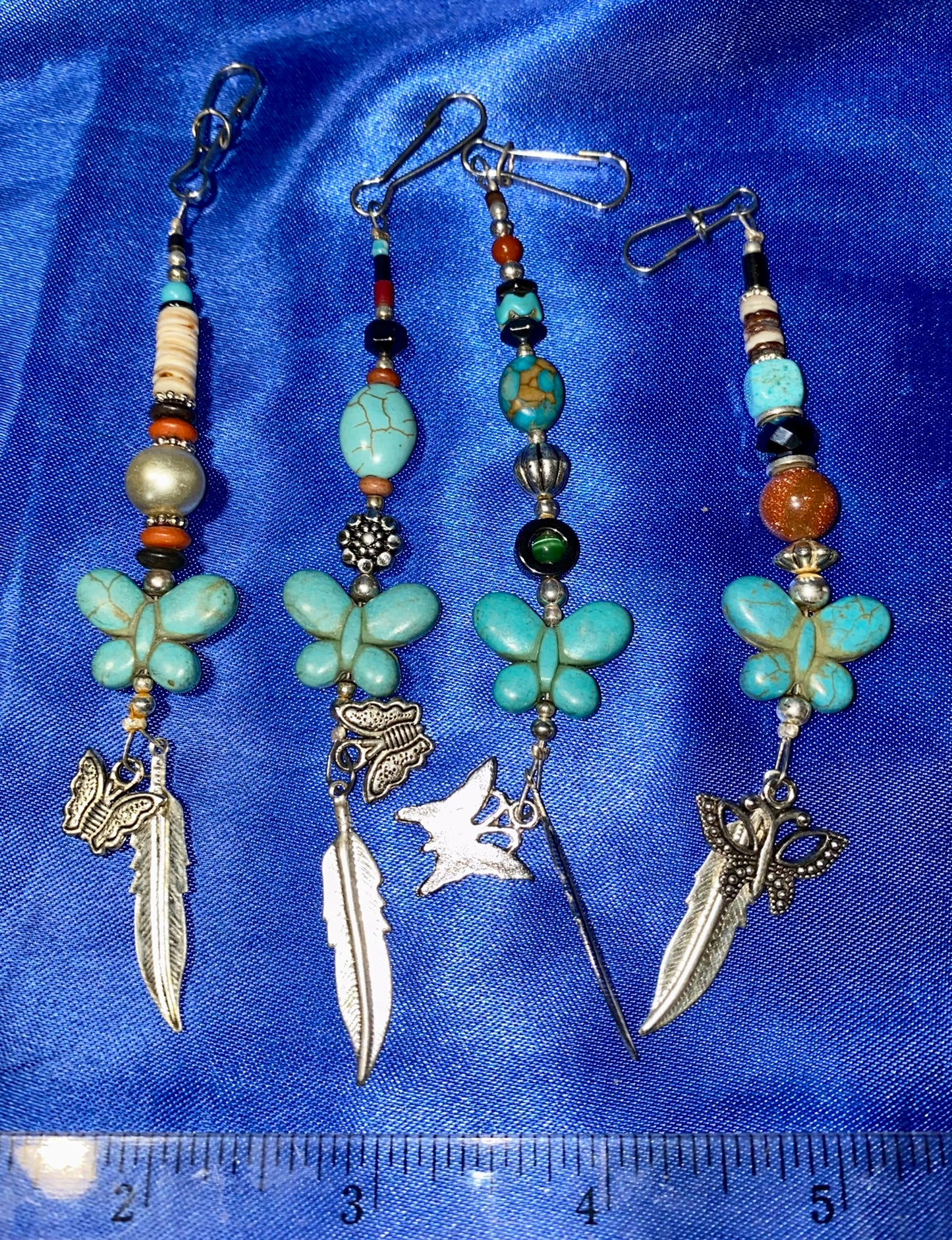 Zipper Pull with Turquoise Bear or Butterfly Beads