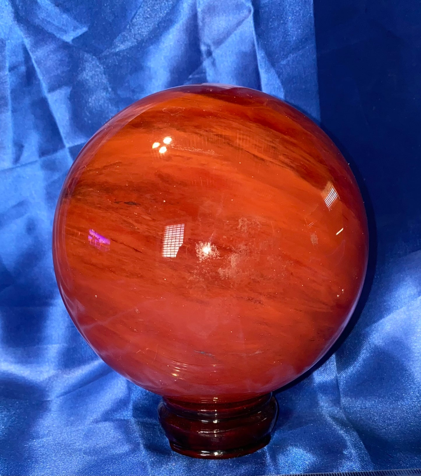 Smelting Quartz Sphere red L4 - polished smelted quartz sculpture in shade of red