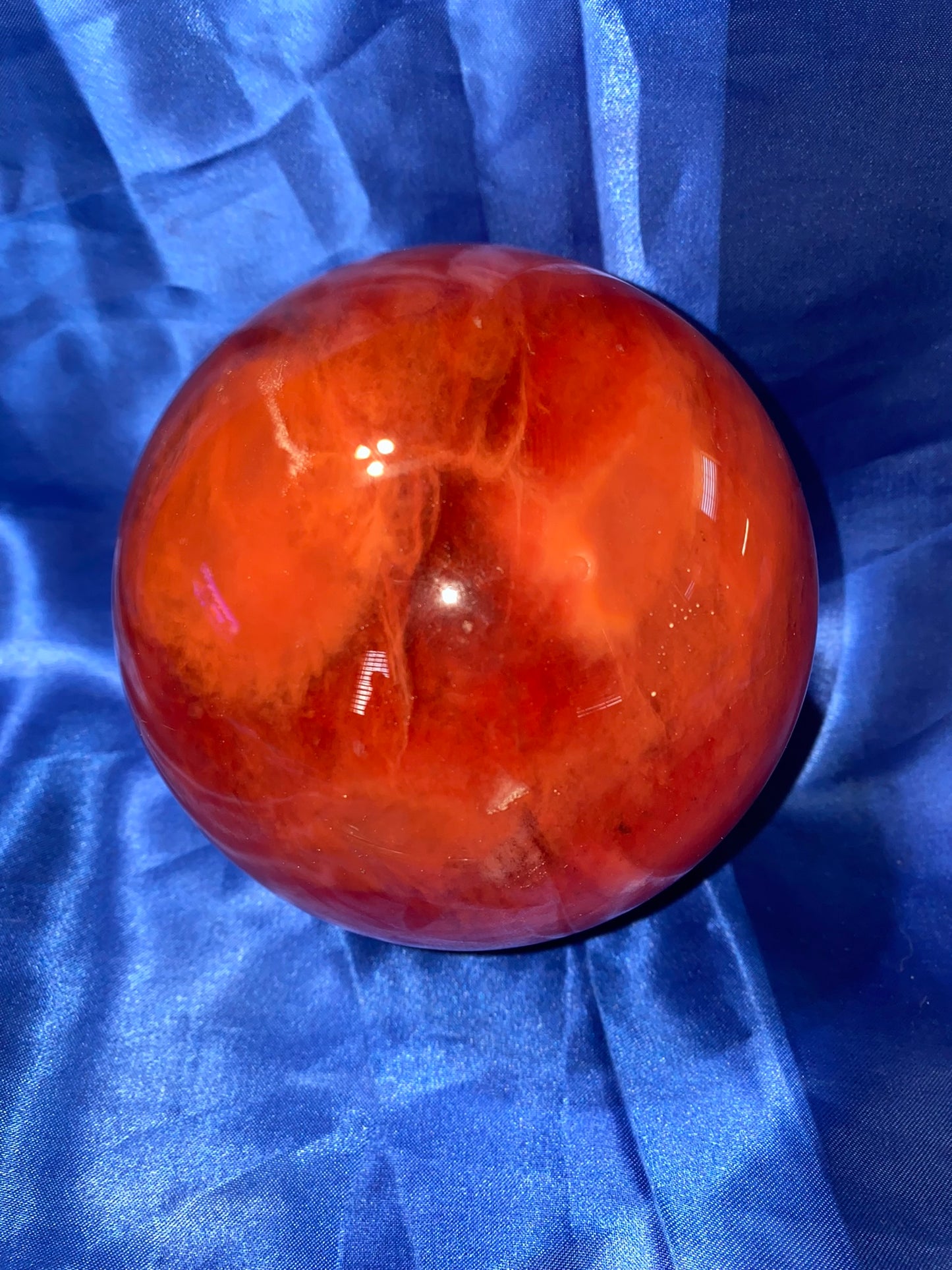 Smelting Quartz Sphere red L4 - polished smelted quartz sculpture in shade of red