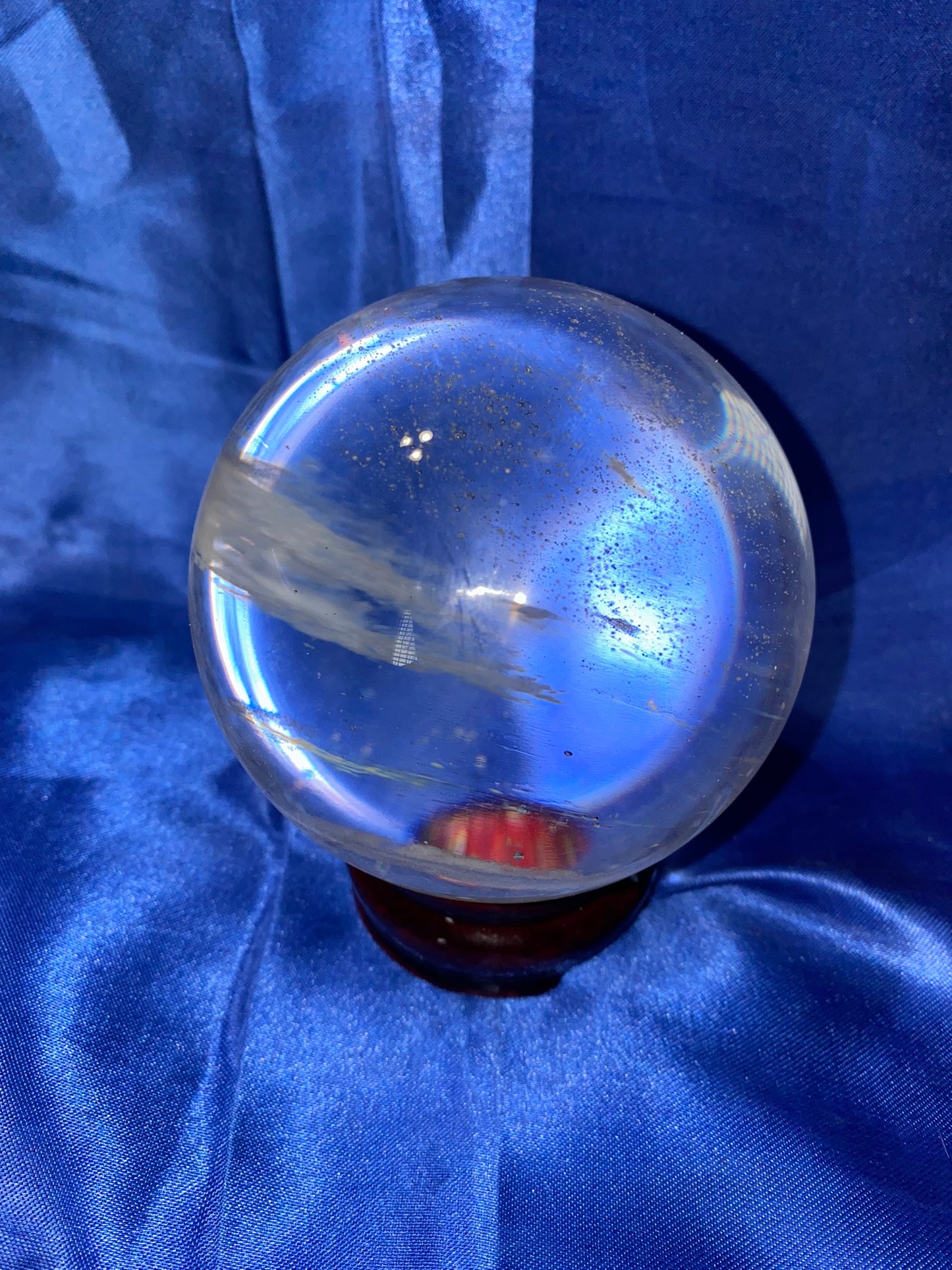 Clear Smelting Quartz Sphere m1